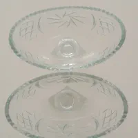 تعدادی ظروف