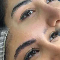 تخفیف میکروبلیدینگ حرفه ای ابرو سبک نچرال