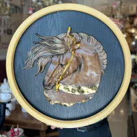 قاب تابلو برجسته اسب قطر ۵۰ کادو جهیزیه مغازه