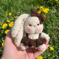 عروسک و آویز های بافتنی