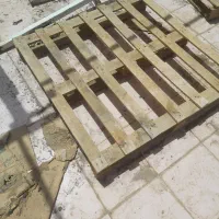 پالت چوبی