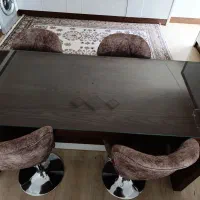 شیشه ی میز فروشی