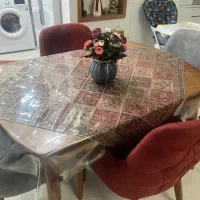 میز ناهار خوری 4نفره در حد نو چوب راش