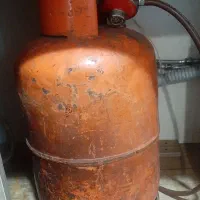 کپسول گاز ۱۱ کیلویی+ ۴عدد رگلاتور