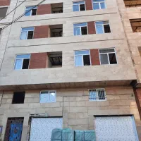 واحد80-و120-متری