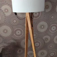 آباژور سه پایه سالم و شیک