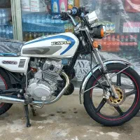 موتور۲۰۰ سی سی