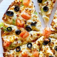 کارگر. وارد به پیتزا پاچینی کنگان