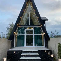 اجاره شبانه کلبه سوئیسی با ویو کوه|اجارهٔ کوتاه‌مدت ویلا و باغ|عباس‌آباد, |دیوار