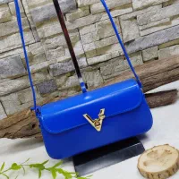 انواع کیف و روسری|کیف، کفش، کمربند|آفتاب, |دیوار