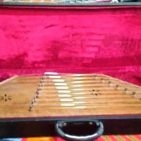 سنتور  عالی، خوش صدا