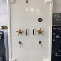 گاو‌صندوق بایگانی، نظامی ، اداری ۱۸۰bpn