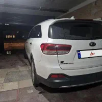 سورنتو ۲۰۱۵ بی رنگ