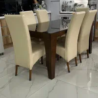 میز ناهارخوری
