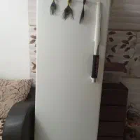 یخچال تمام فریزر در حد نو