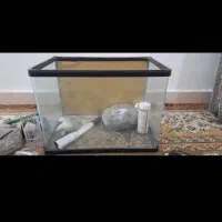 اکواریم باتجحیزات کامل حتی غذا