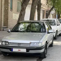 پژو ۴۰۵ نقره ای