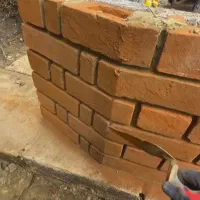 چاه کن مغنی حفر چاه و استادبنا گچ کاری خرده کاری