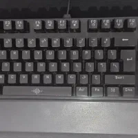 کیبورد مکانیکال با rgb جذاب بلو سوییچ