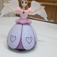 عروسک و اسباب بازی