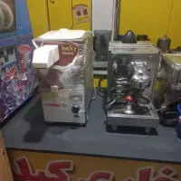 دستگاه گل خامه ایتالیایی و چند دستگاه قهوه سازا|کافی‌شاپ و رستوران|مشهد, مصلی (کارمندان اول)|دیوار