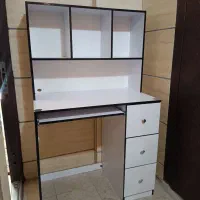 میز تحریر و صندلی چرم اداری