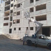 اجاره روزانه و ساعتی بالابر نفربر لجور نیسان|خدمات پیشه و مهارت|خمینی‌شهر, |دیوار