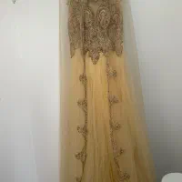 لباس مجلسی|لباس|رودهن, |دیوار
