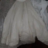 لباس عروس در حد نو