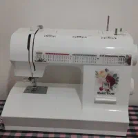 چرخ خیاطی نو همراه با کارتون