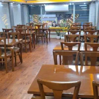 مغازه صد متری ۲ طبقه داخل شهر