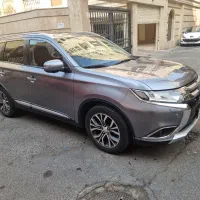 میتسوبیشی اوتلندر ۲۰۱۷ تیپ پنج|خودرو سواری و وانت|تهران, قیطریه|دیوار