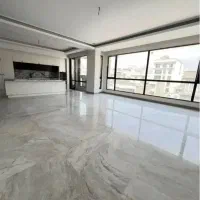 ۱۴۰متر/سه خواب/نوساز/سازه ای شیک در منطقه