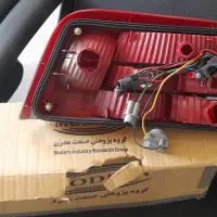 چراغ خطرعقب پژو
