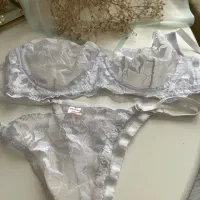 لباس زیر زنانه