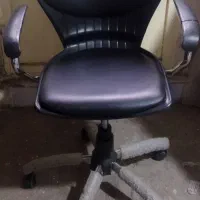 صندلی گردون|صندلی و نیمکت|تبریز, |دیوار