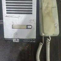 آیفون و درب بازکن