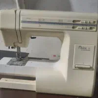 همکار ی و اموزش خیاط. خیاطی زنانه