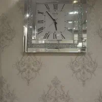 ساعت دیواری سالم