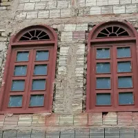 درب و پنجره طرح هلالی|مصالح و تجهیزات ساختمان|کاشان, فاز ۲ ناجی آباد|دیوار
