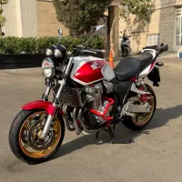 Cb1300bkingcbrgsxrs1000mt09 honda