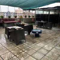 صندوقدار یا و سالن کار (تعطیلات ، تعطیل هستیم)