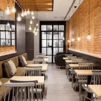 فروش مغازه/بر اصلی گلسار/ بلوار گیلان/با مالکیت