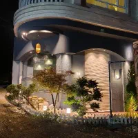 استخدام باریستا و ویتر