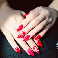 ناخن های زیبا برای خانم های زیبا ..