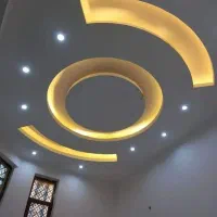 به یک شاگرد برای نقاشی ساختمان نیازمندم