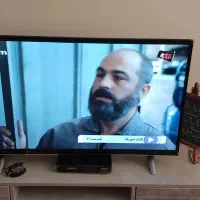 تلویزیون نو ۴۳ اینچ
