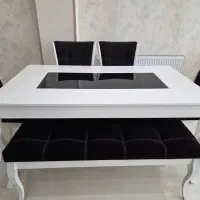 میز نهار خوری ۶ نفره در حد نو