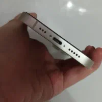 آیفون 13 سفید پک اصلی نو تمیز بدون هیچ خط و خش|موبایل|نجفآباد, فاز ۲ شهرک آزادگان|دیوار