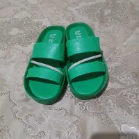 دمپایی رو فرشی